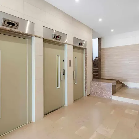 Timeless I Armação de Pêra