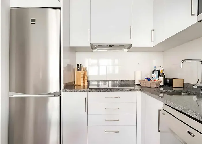Apartment Timeless I
