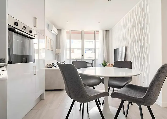 Apartament Timeless I *